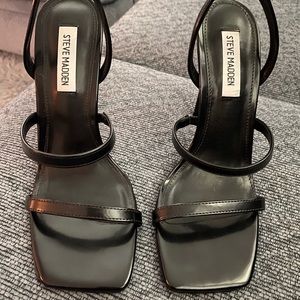 Almost new Steve Madden heels